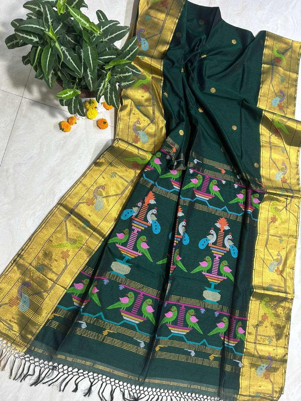 Handloom Paithani saree with Work and Running Blouse Piece(Green)
