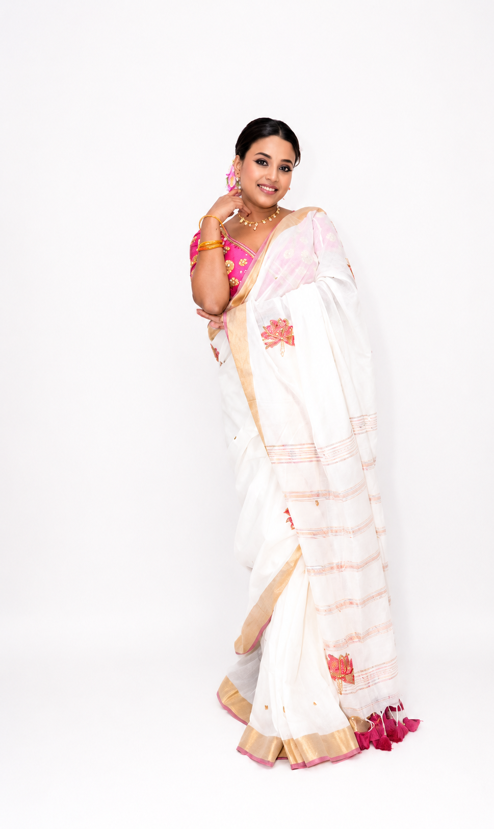 Malcotton embroidery zarsusi hand work saree with running blouse piece