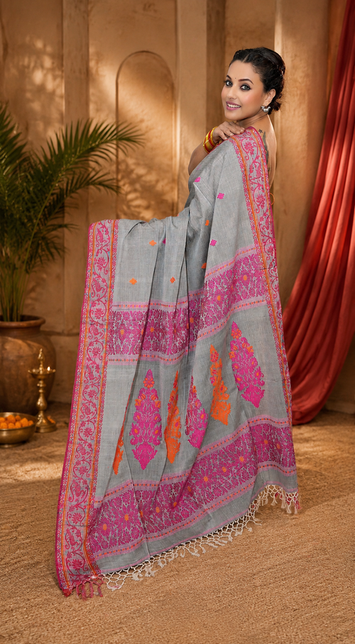 Bengal cotton handwoven saree with running Blouse piece