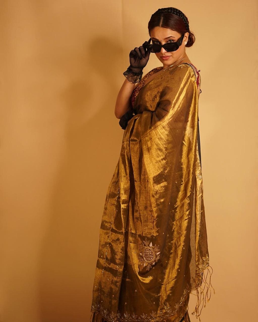 TISSU ZARDOSI HANDWORK SAREE