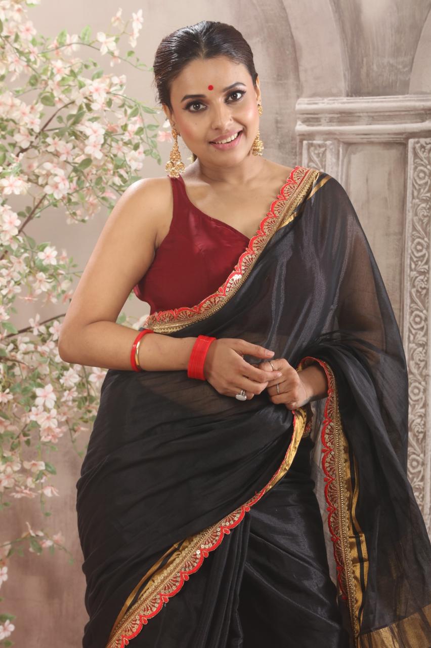 Glamorous Black Tissue Saree with Designer Zari Border & Statement Tassels