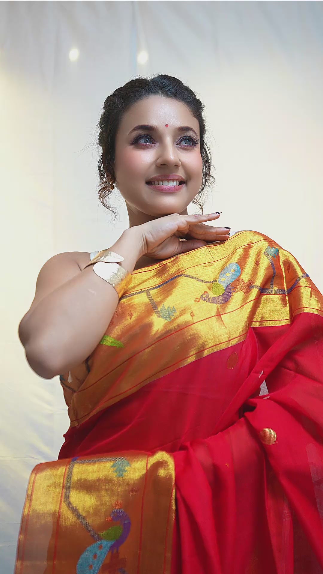 Authentic Handloom Paithani Saree with Handloom Mark